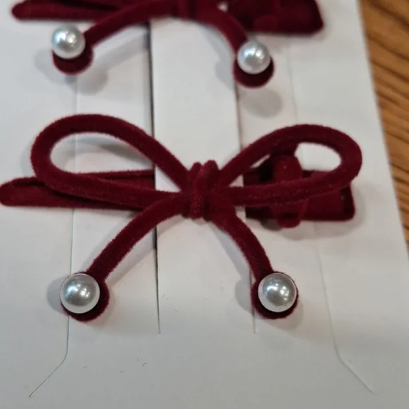 Maroon Red Velvet Bow Hair Clip - Picture 5 of 5